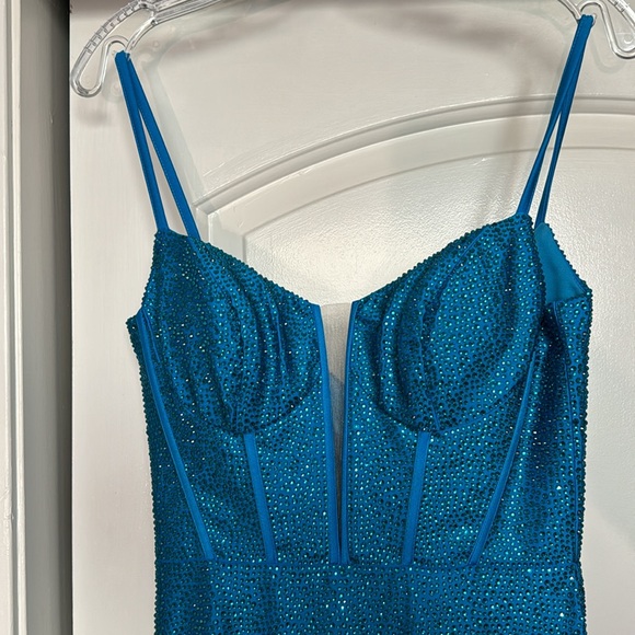 Peacock blue studded prom dress - Picture 5 of 8